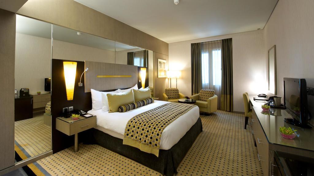 Time Grand Plaza Hotel, Dubai Airport Room photo