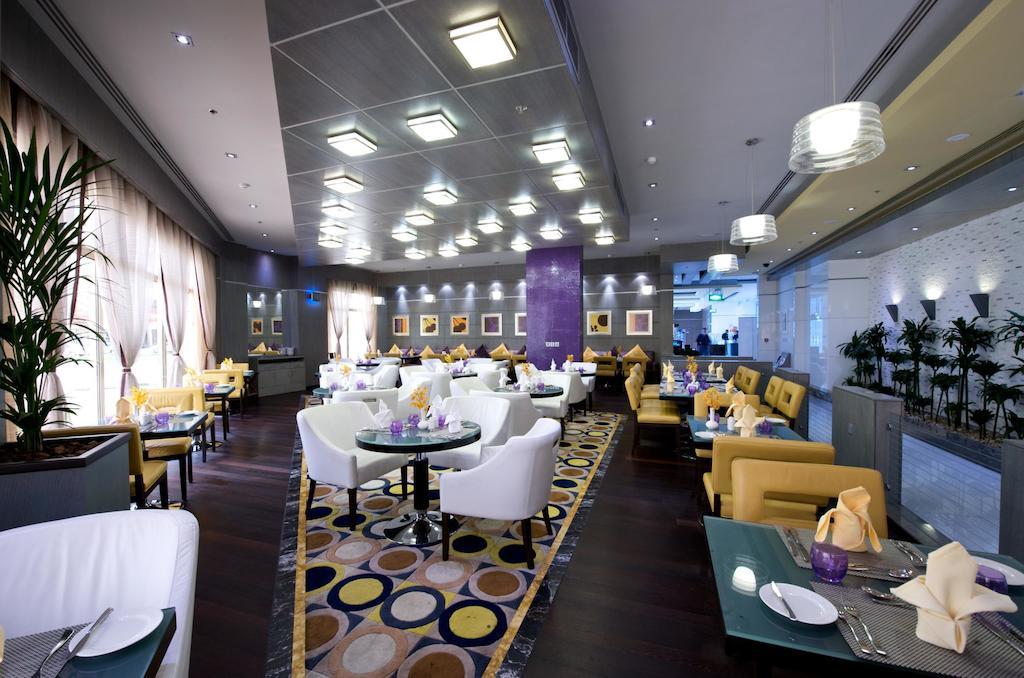 Time Grand Plaza Hotel, Dubai Airport Restaurant photo